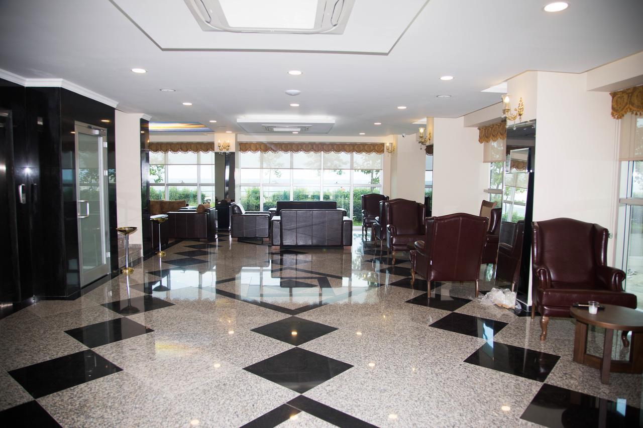 Nana Hotel Hopa Εξωτερικό φωτογραφία
